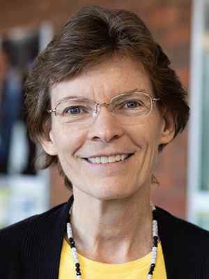 Carol Bett