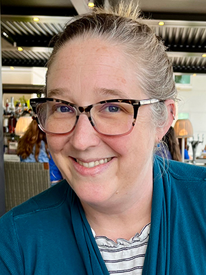 Robin C. Henry, Dr.