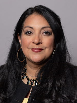Sara Mata, Dr.